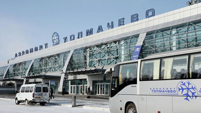 В Новосибирске задержали вылет SSJ-100 в Нерюнгри из-за неисправности