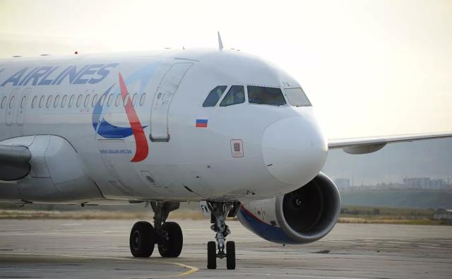 Рейс «Уральских авиалиний» Москва — Душанбе вынужденно сел в Ташкенте