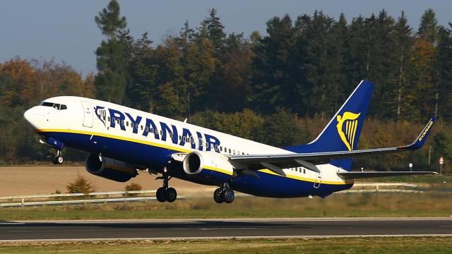 Авиакомпания Ryanair обнародовала данные о своей прибыли