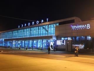 Омский аэропорт не принимает на посадку самолеты