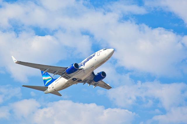 Авиакомпания "Якутия" перевозит своих пассажиров из Анталии