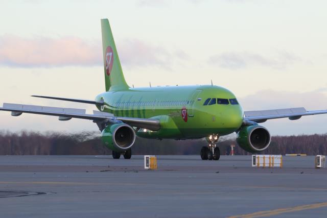 Авиакомпания S7 прекратила вывоз россиян из Таиланда, Вьетнама, Японии