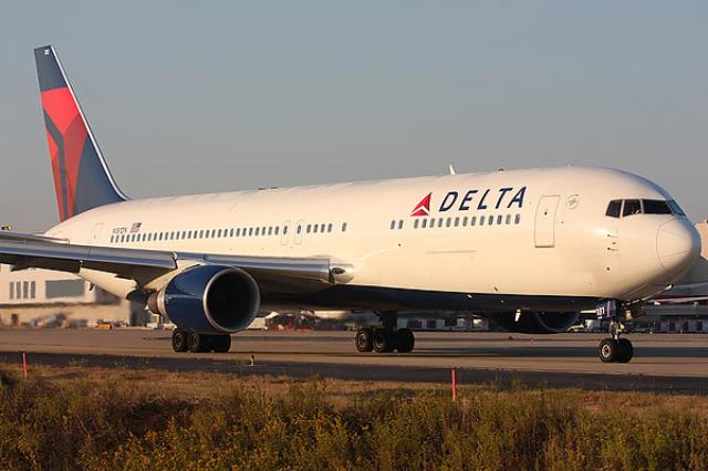Авиакомпания Delta с декабря прекращает полеты в Москву