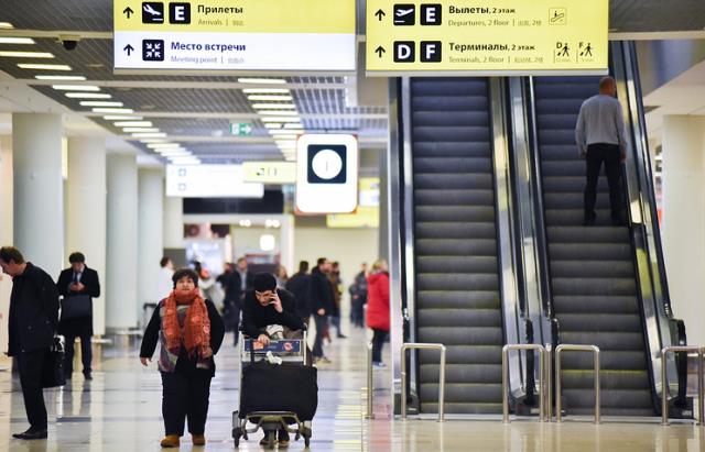 Более 100 авиарейсов отменены в аэропорту Шереметьево
