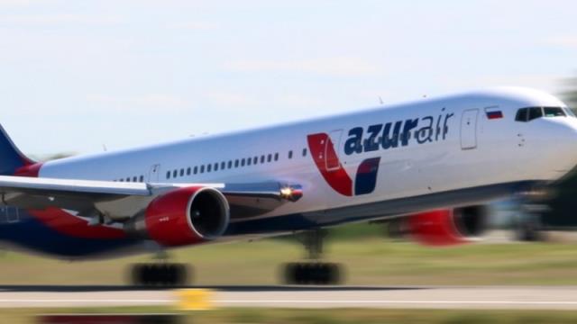 Azur Air отправила пассажиров задержанного рейса Москва—Анталья