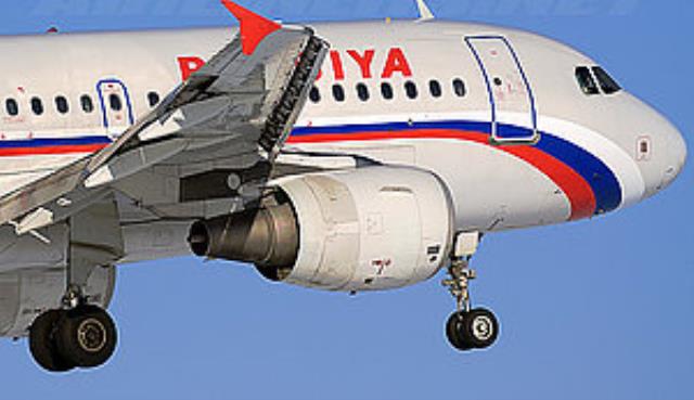 Авиакомпания "Россия" отправила самолет Airbus A319 на перекраску.