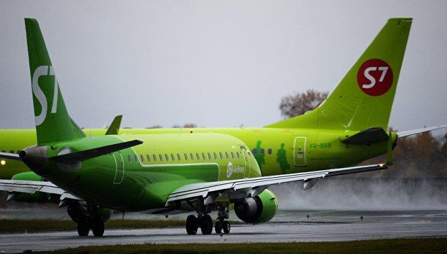 В S7 прокомментировали аварийную посадку самолета в Черногории