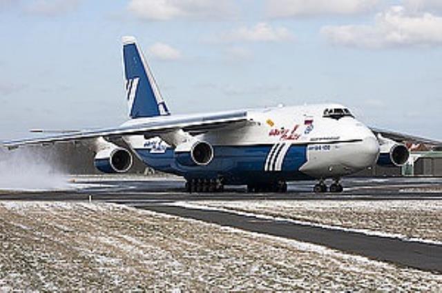 Авиакомпания "Полет" доставила из Красноярска на космодром Байконур телекоммуникационный космический аппарат "Экспресс - АМ5"