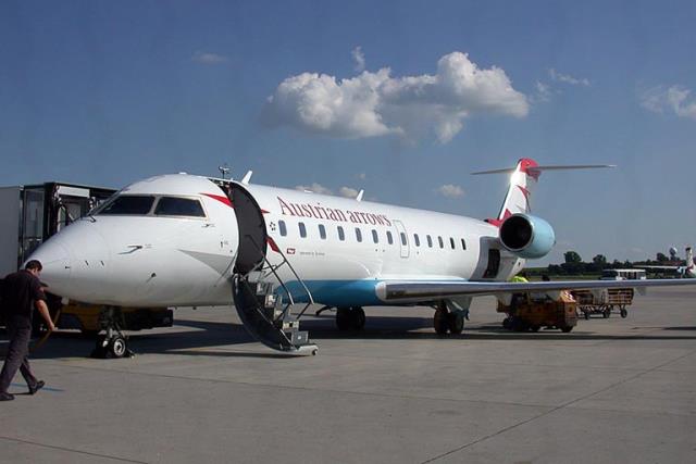Bombardier CRJ-100/200