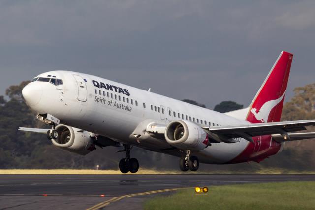 Австралийская авиакомпания изучит влияние самого длинного рейса в мире на пассажиров
