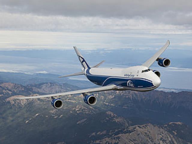 "ЭйрБриджКарго" вводит в эксплуатацию шестой грузовой самолет Boeing 747-8F