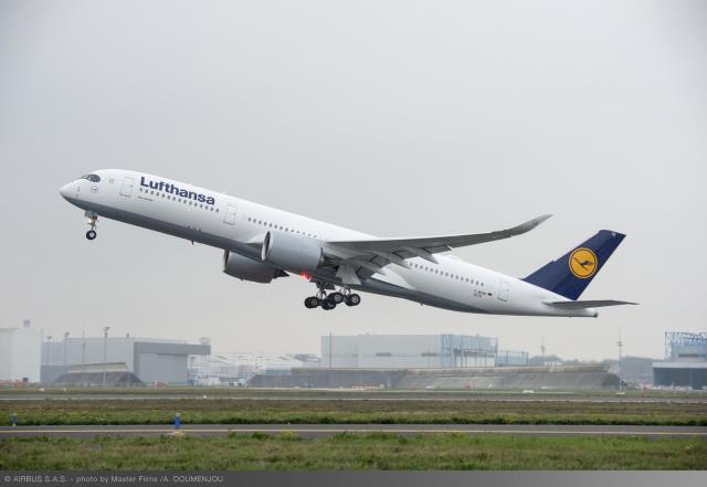 Lufthansa купит 81 самолет обанкротившейся Air Berlin, наймет 3 тыс. ее сотрудников