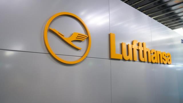Lufthansa опровергла сообщения о причастности к инциденту с самолетом Меркель