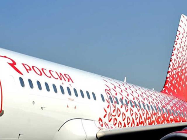 Авиакомпания хочет взыскать 50 тысяч с дебоширки на рейсе Сочи-Москва