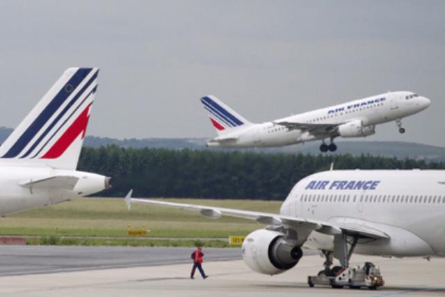 Авиакомпания KLM сократила число рейсов в целях экономии.
