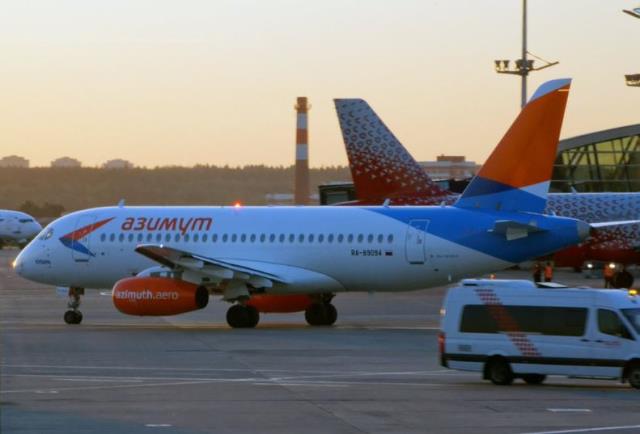 Авиакомпания «Азимут» получит 325 млн рублей субсидий в 2020 году