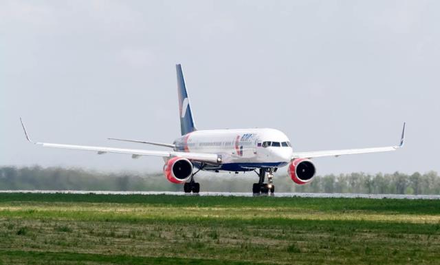 Резервный борт авиакомпании Azur Air вылетел в Сиань