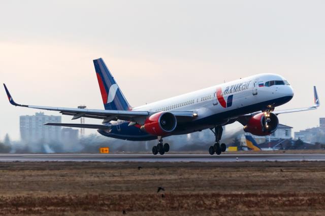 Авиакомпания AZUR air открыла продажи билетов на рейсы для болельщиков ЧМ-2018