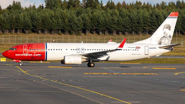 LN-DYK:Boeing 737-800:Norwegian Air Shuttle
